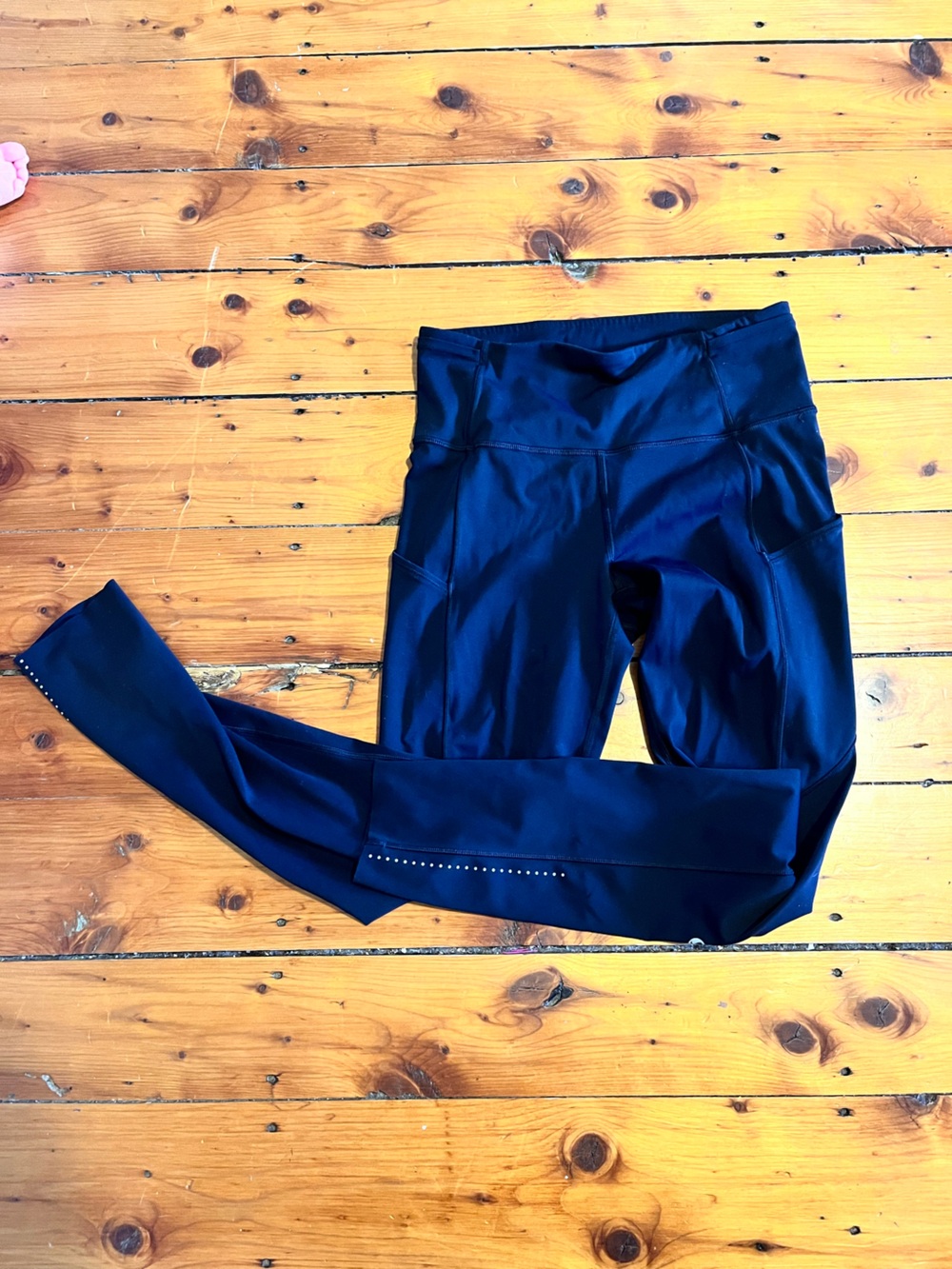 Black fast and free lululemon running tights